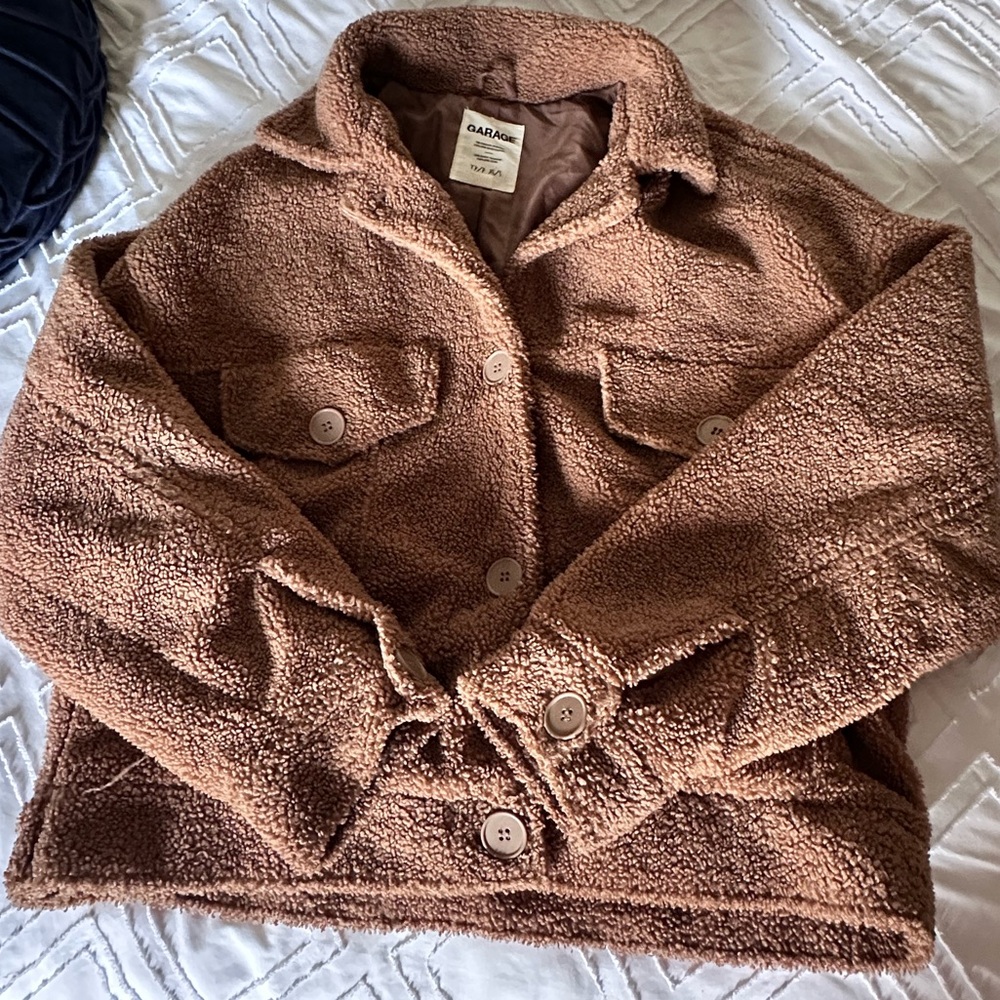 Garage teddy shacket